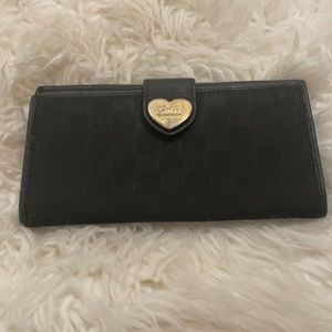 Gucci Vintage Wallet- NO OFFERS